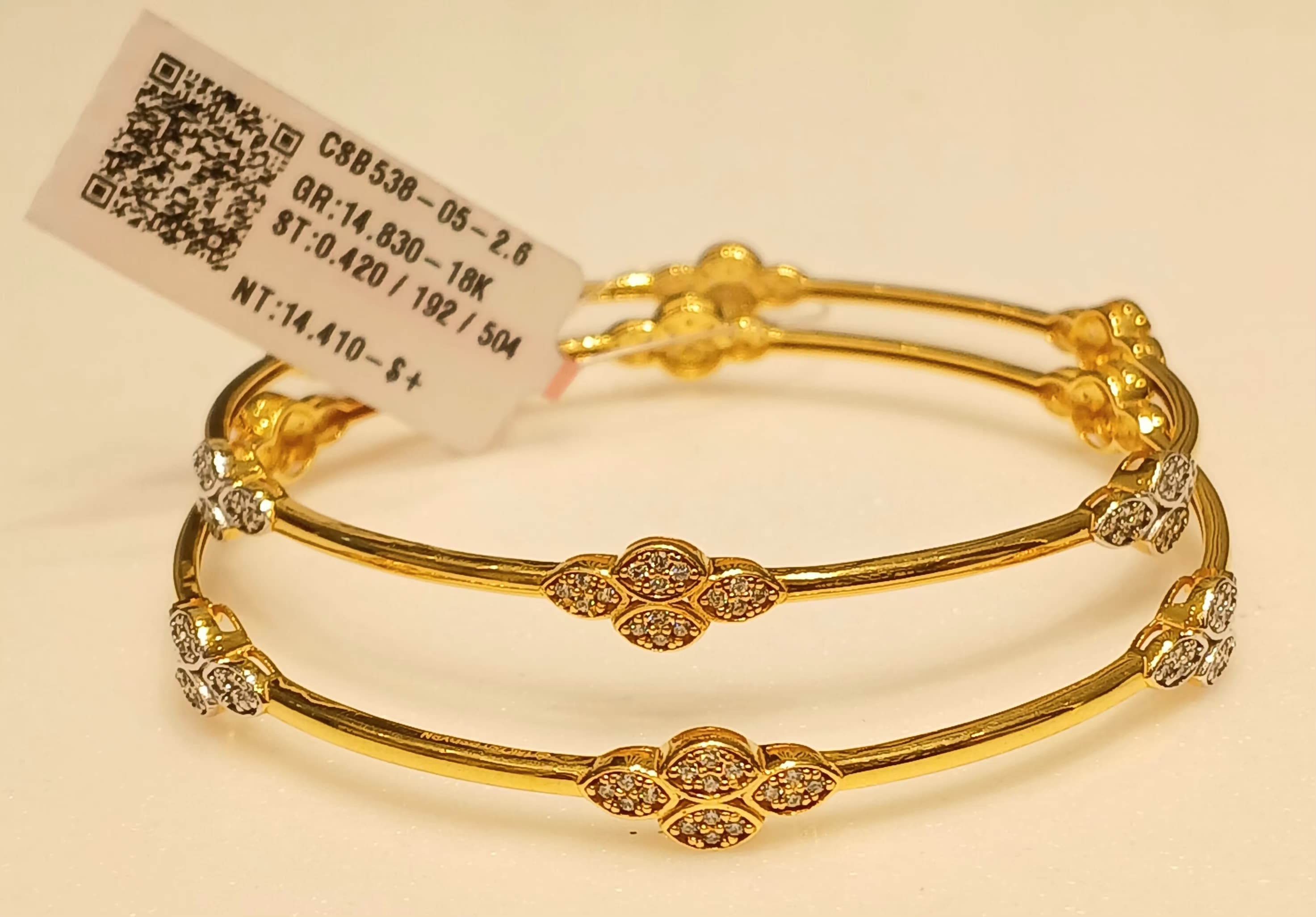 Gold kangan