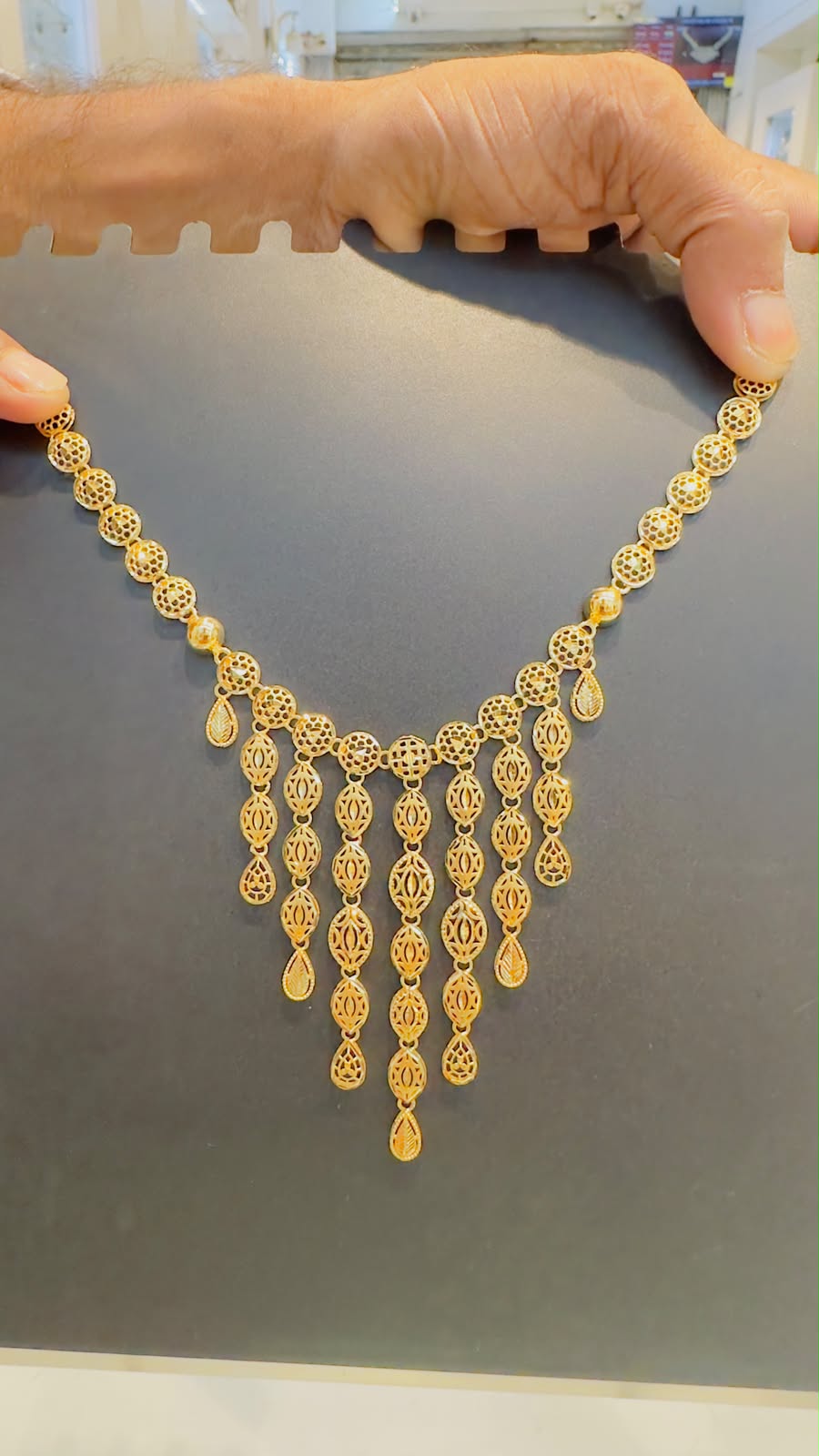 18 kt Gold Turkey Nacklase
